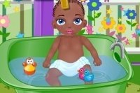Baby Jamal badet